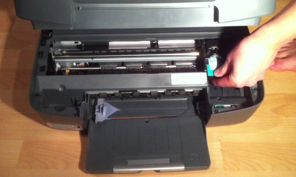 Comment retirer les cartouches d’encre d’une imprimante HP ?