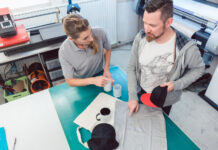 Pourquoi les objets publicitaires personnalisés boostent votre marketing d’entreprise