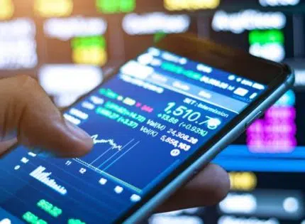 eToro Avis, la plateforme est-elle fiable ?